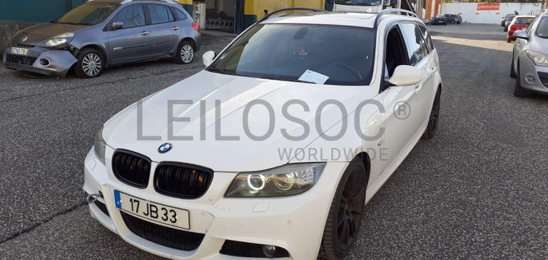 BMW 320D · Ano 2009