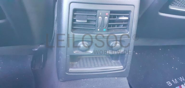 BMW 320D · Ano 2009