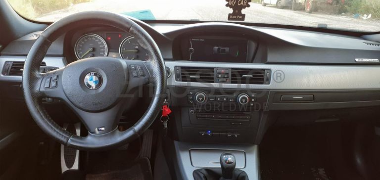 BMW 320D · Ano 2009