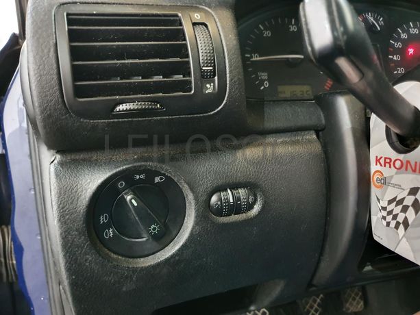 Volkswagen Passat 1.9 TDI · Ano 1997