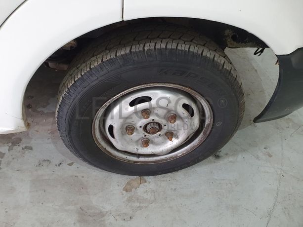 Ford Transit 2.0 DI · Ano 2002