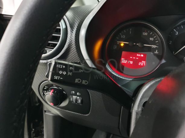 Seat Leon 1.9 TDI · Ano 2007