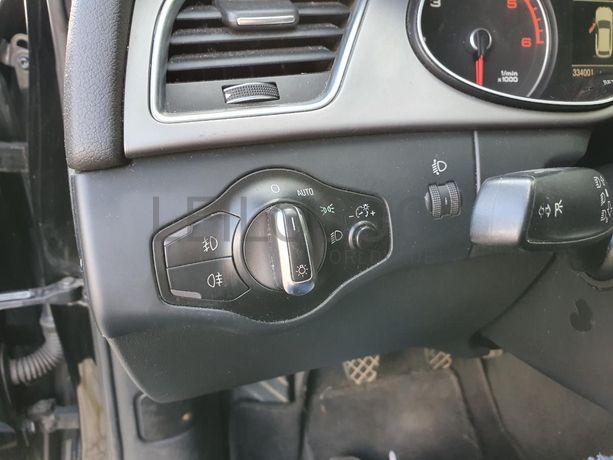 Audi A4 2.0 TDI · Ano 2012