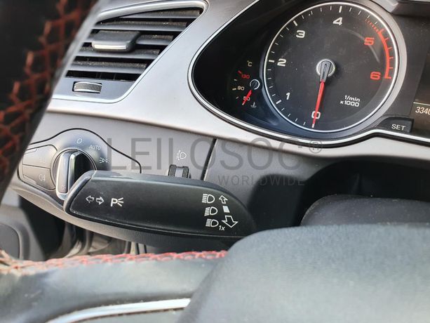 Audi A4 2.0 TDI · Ano 2012