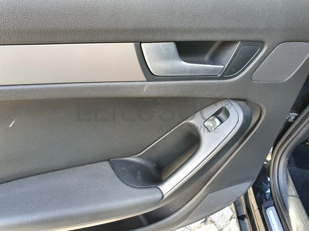 Audi A4 2.0 TDI · Ano 2012