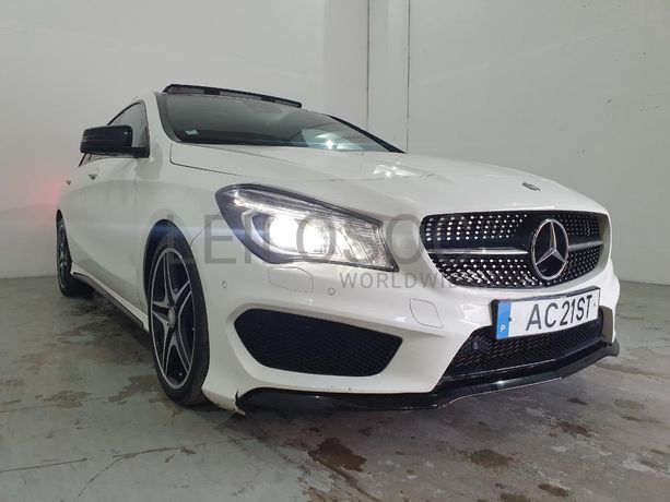 Mercedes-Benz CLA 200 CDI KIT AMG · Ano 2015