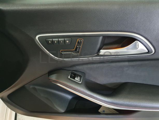 Mercedes-Benz CLA 200 CDI KIT AMG · Ano 2015