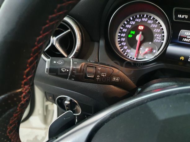 Mercedes-Benz CLA 200 CDI KIT AMG · Ano 2015