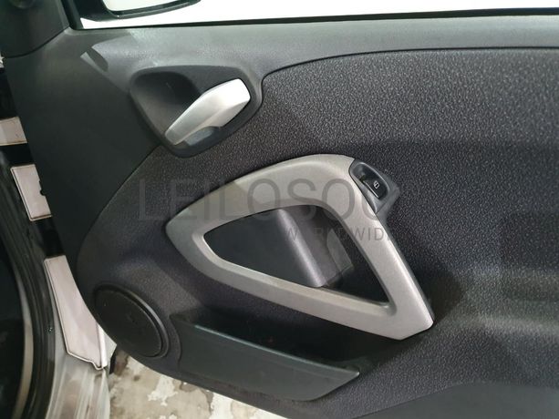 Smart Fortwo Coupé 0.8CDI · Ano 2008