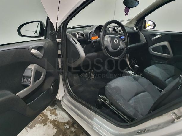 Smart Fortwo Coupé 0.8CDI · Ano 2008