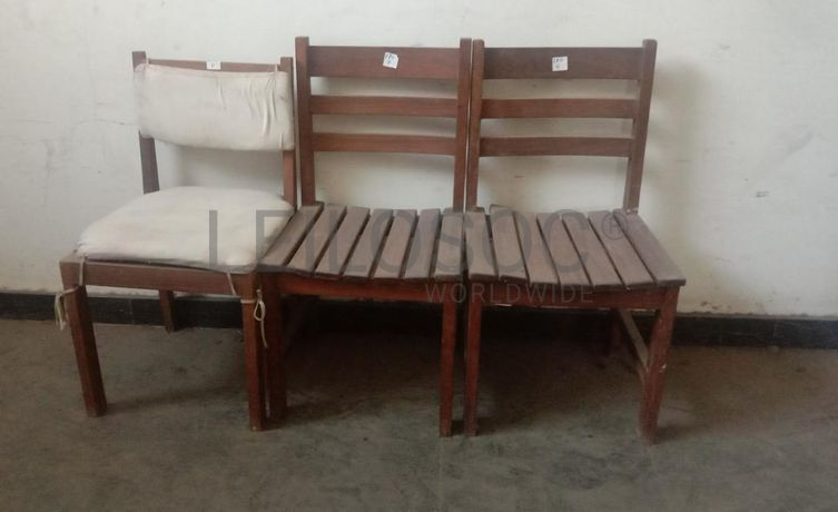 Mobiliário de escritório ·