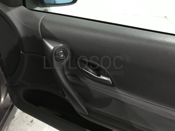 Renault Laguna 1.9 DCI · Ano 2004