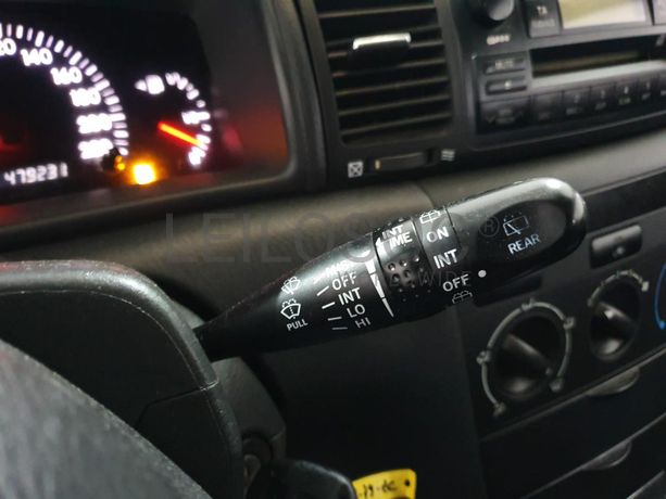 Toyota Corolla 1.4D · Ano 2004