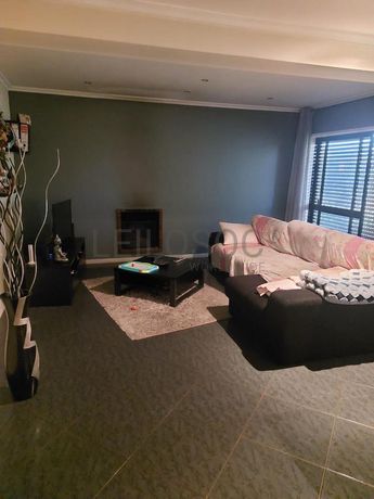 Apartamento T4 + Garagem · Vila das Aves