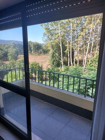 Apartamento T4 + Garagem · Vila das Aves