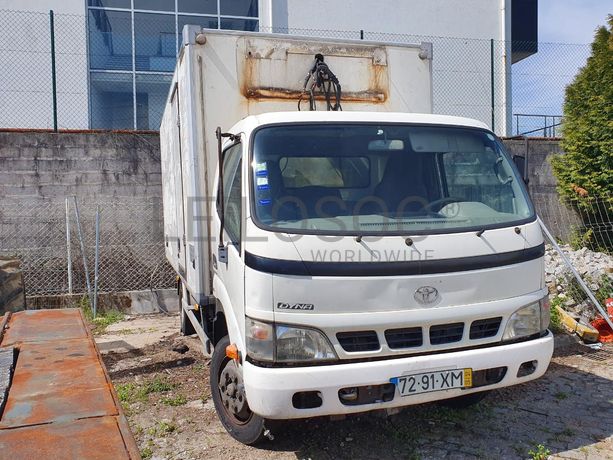 Toyota Dyna · Ano 2004