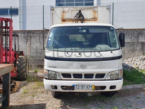 Toyota Dyna · Ano 2004