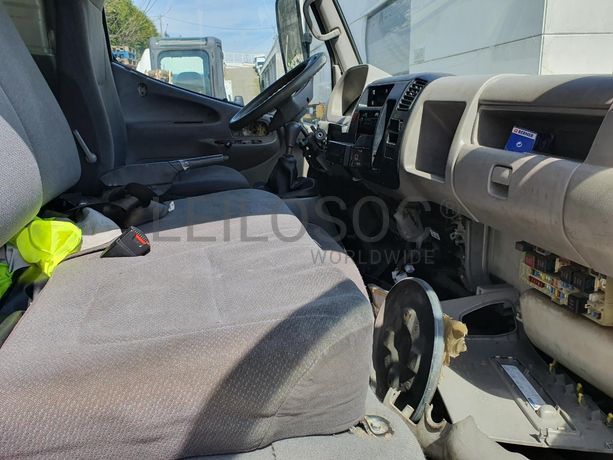 Toyota Dyna · Ano 2004