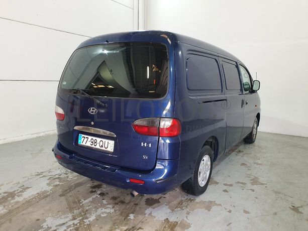 Hyundai H1 2.5 TD · Ano 2000