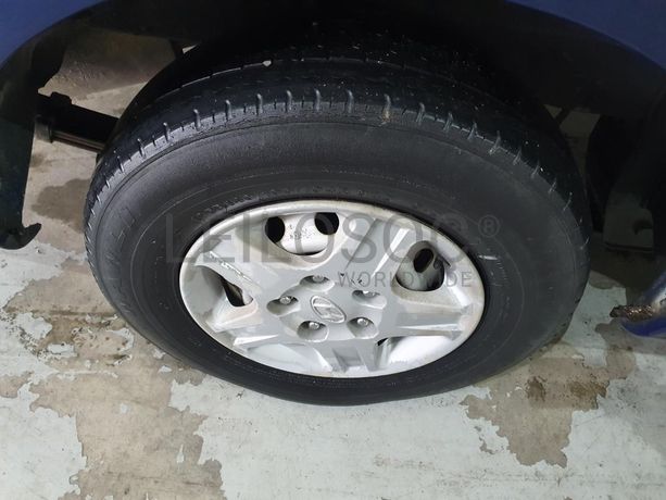 Hyundai H1 2.5 TD · Ano 2000