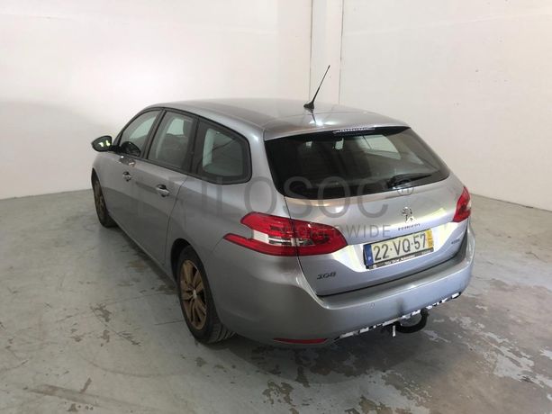 Peugeot 308 · Ano 2015
