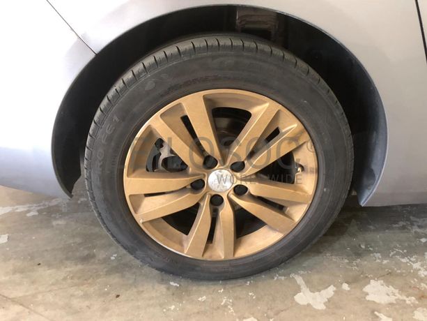 Peugeot 308 · Ano 2015