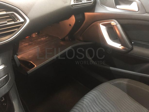 Peugeot 308 · Ano 2015