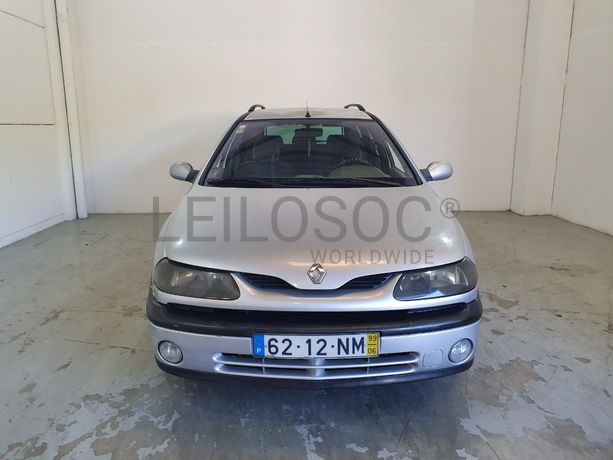 Renault Laguna 1.9 DTI · Ano 1999