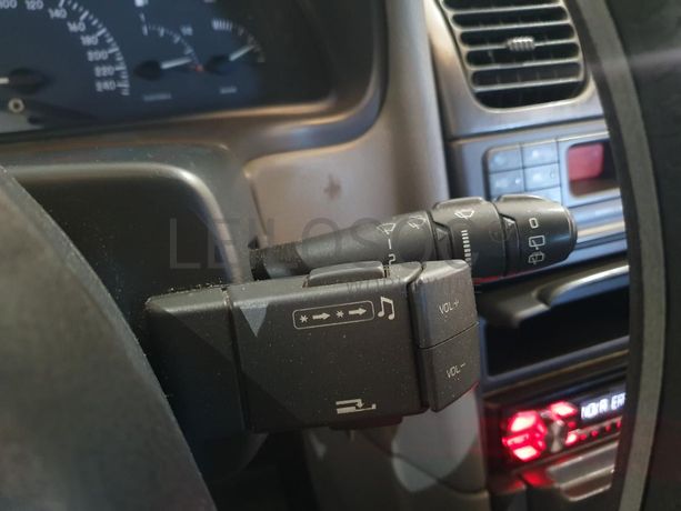 Renault Laguna 1.9 DTI · Ano 1999