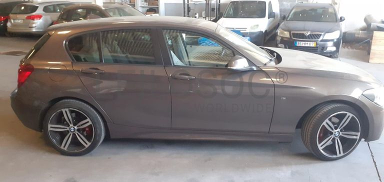 BMW 118D · Ano 2012
