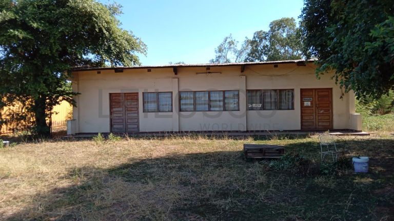 Conjunto imobiliário multifuncional ·