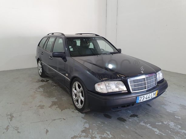 Mercedes-Benz C220 CDI · Ano 1998