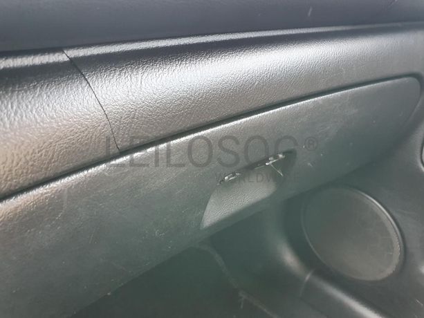 Volkswagen Passat 1.9 TDI · Ano 2001