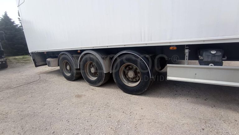 Semirreboque Mursem · Ano 2006