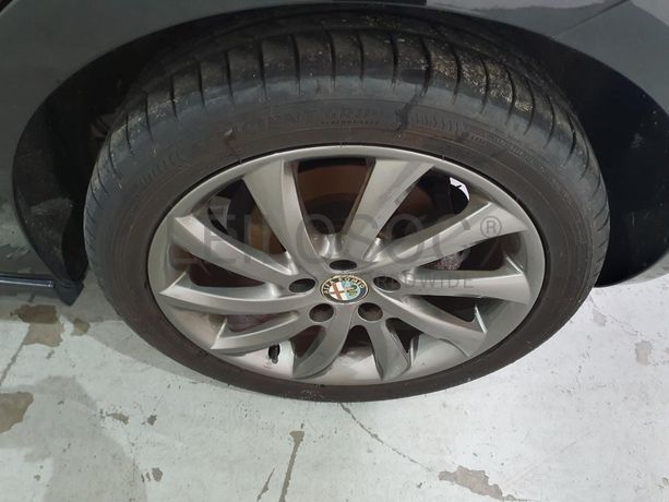 Alfa Romeo 1.6 JTD · Ano 2012