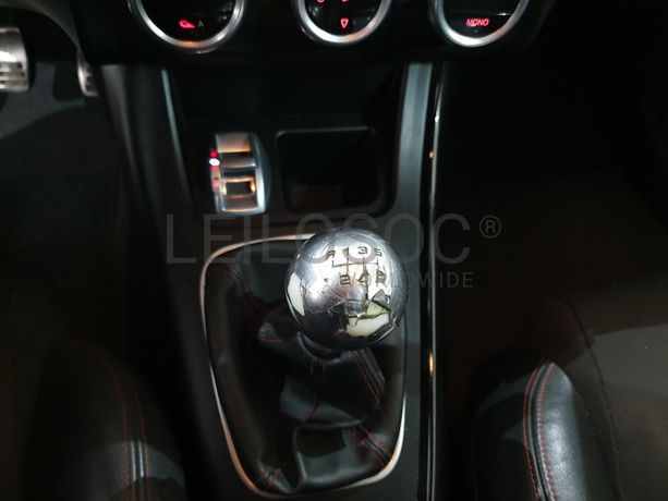 Alfa Romeo 1.6 JTD · Ano 2012