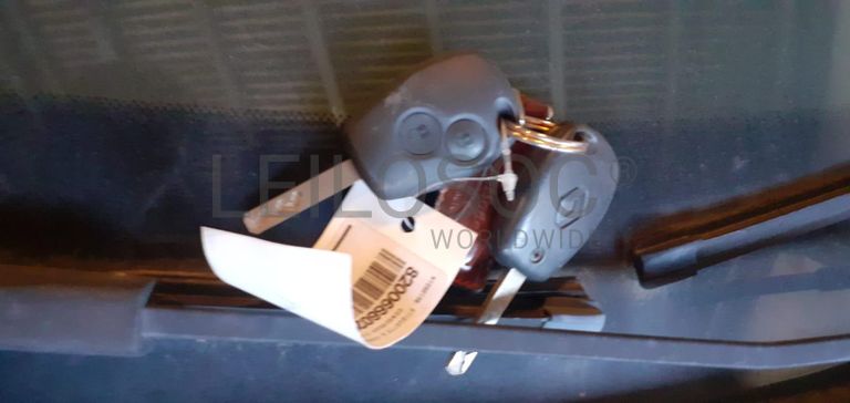 Renault Clio III Grandtour 1.5 DCI · Ano 2012