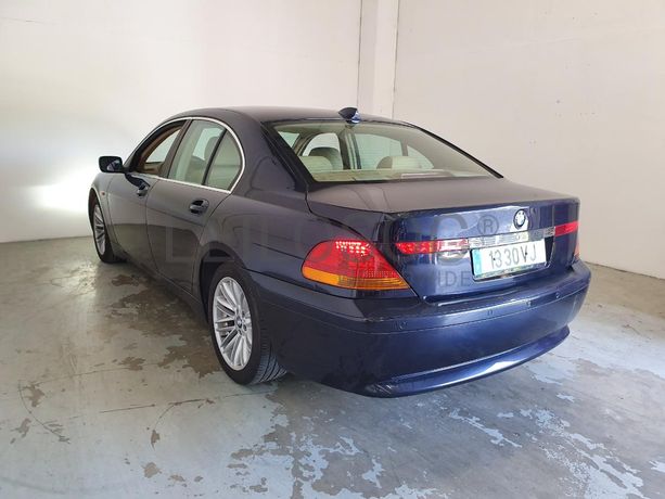 BMW 730D · Ano 2003