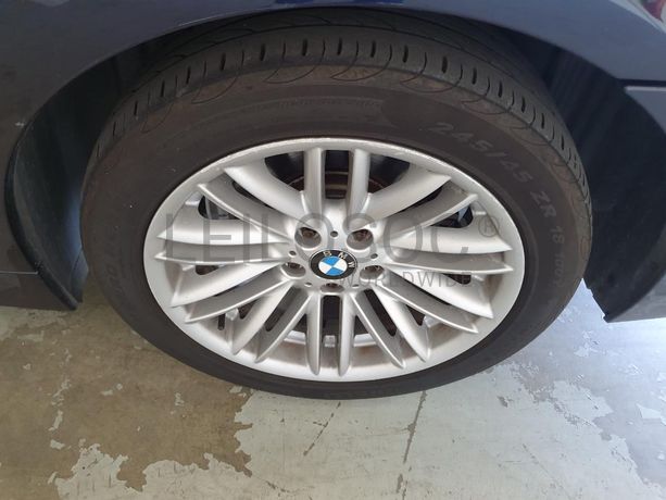 BMW 730D · Ano 2003