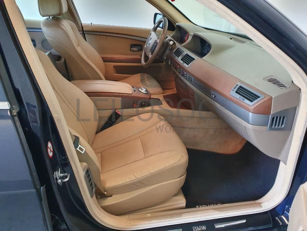 BMW 730D · Ano 2003