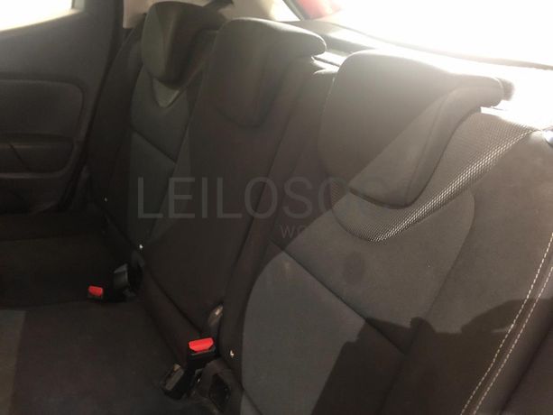 Renault Clio 1.5 DCI · Ano 2013