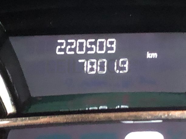 Renault Clio 1.5 DCI · Ano 2013