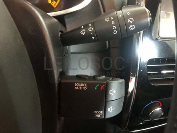 Renault Clio 1.5 DCI · Ano 2013