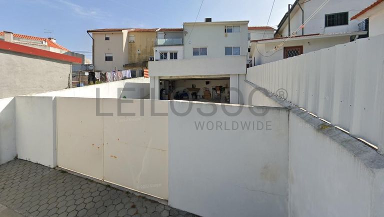 Moradia V2 · Avintes, Vila Nova de Gaia