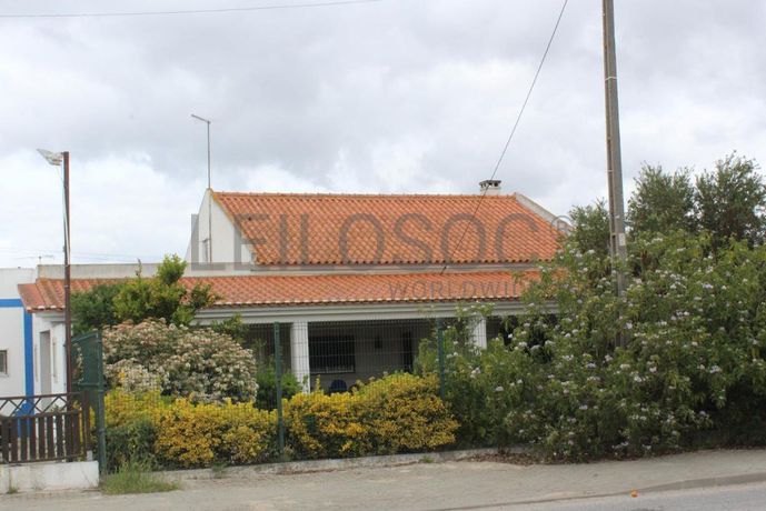 Edifício · Coruche