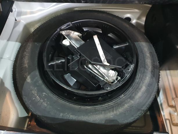 Mercedes-Benz C220 CDI · Ano 2011