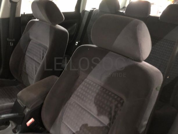 Volkswagen Passat TDI · Ano 2002