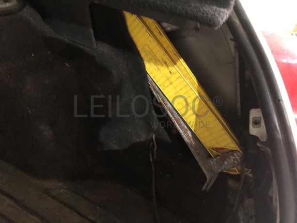 Ford Fiesta Van 1.8 · Ano 1999