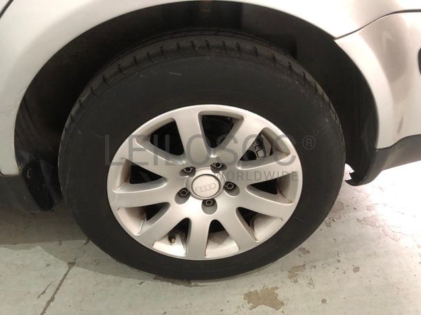 Volkswagen Passat TDI · Ano 2002