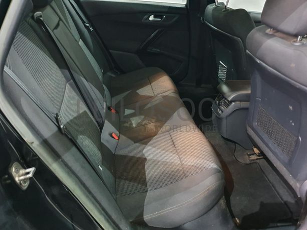 Peugeot 508 SW 1.6 HDI · Ano 2013